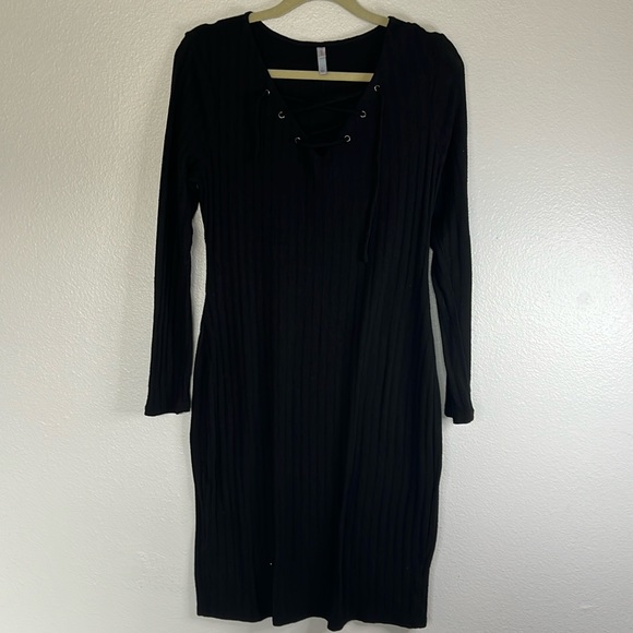 EUC Xhilaration Black Ribbed Knee Length Lace up Dress sz L - Picture 2 of 5